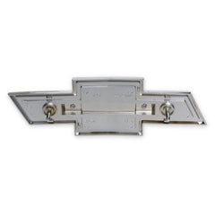 BROTHERS C/K Bowtie Grille Emblem for 4 Headlight Grille pn 04-535