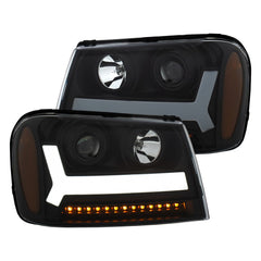 AnzoUSA 111390 Projector Headlights with Plank Style Design Black with Amber