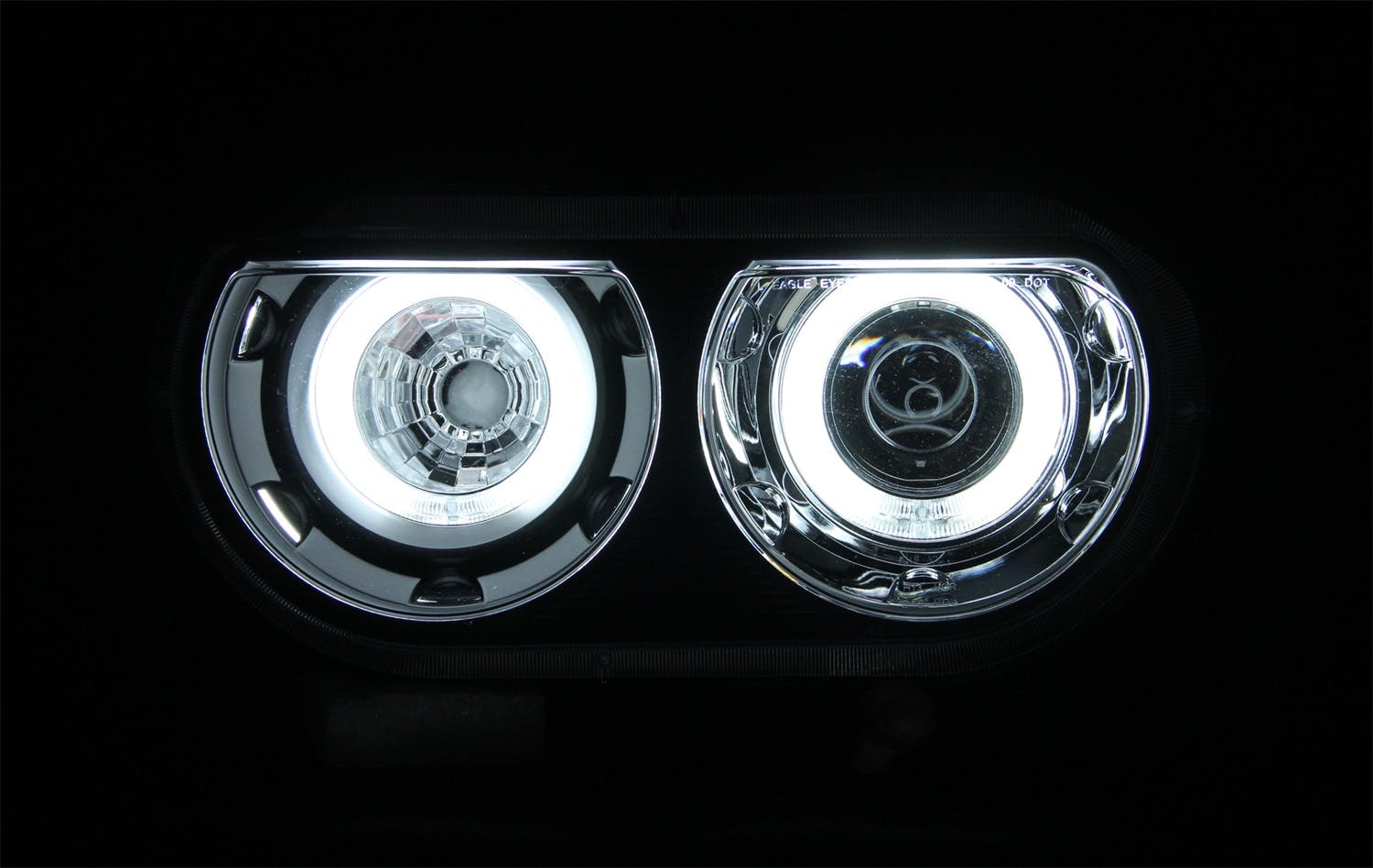 AnzoUSA 121308 Projector Headlights with Halo Black (SMD LED)