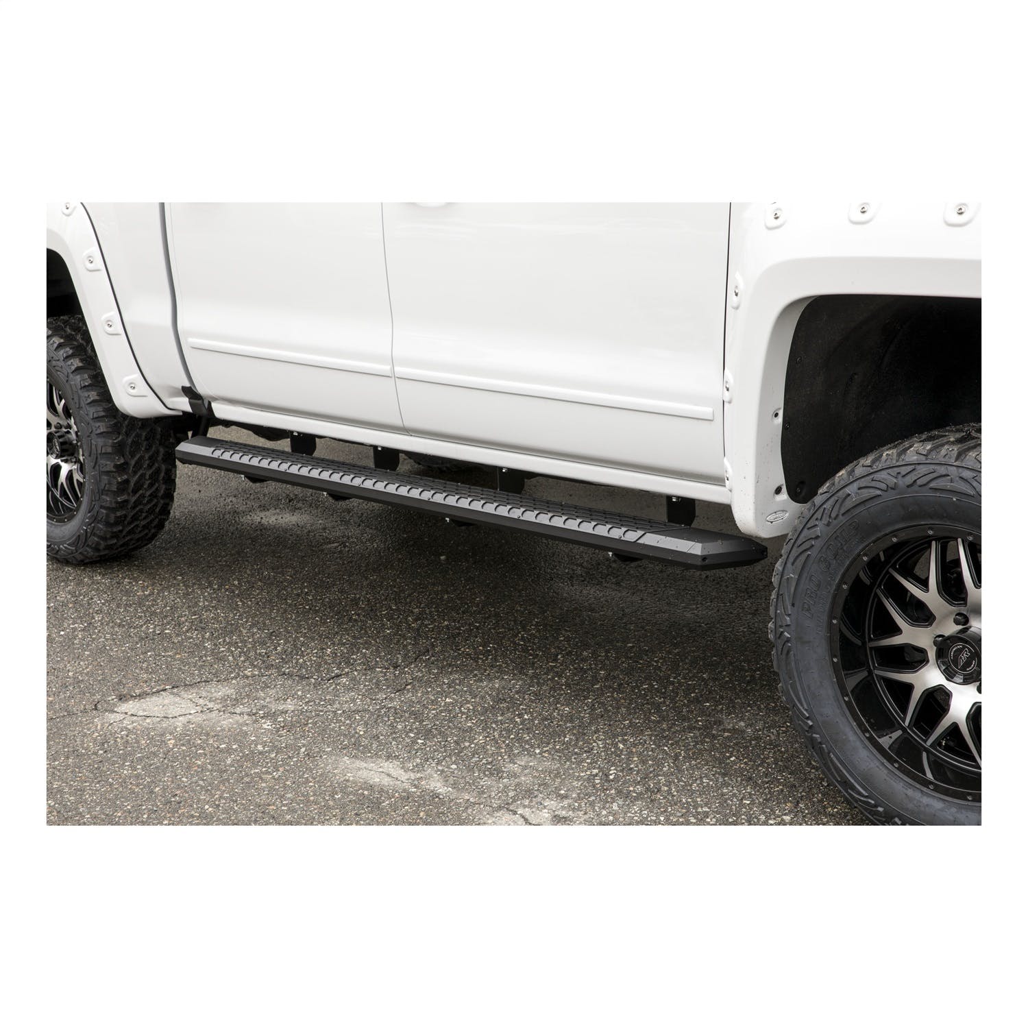 ARIES 2556015 AdvantEDGE 5-1/2" x 91" Black Aluminum Side Bars, Select Silverado, Sierra Crew