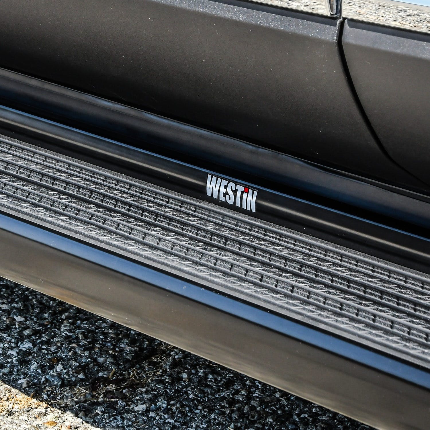 Westin Automotive 27-64735 SG6 Running Boards Black