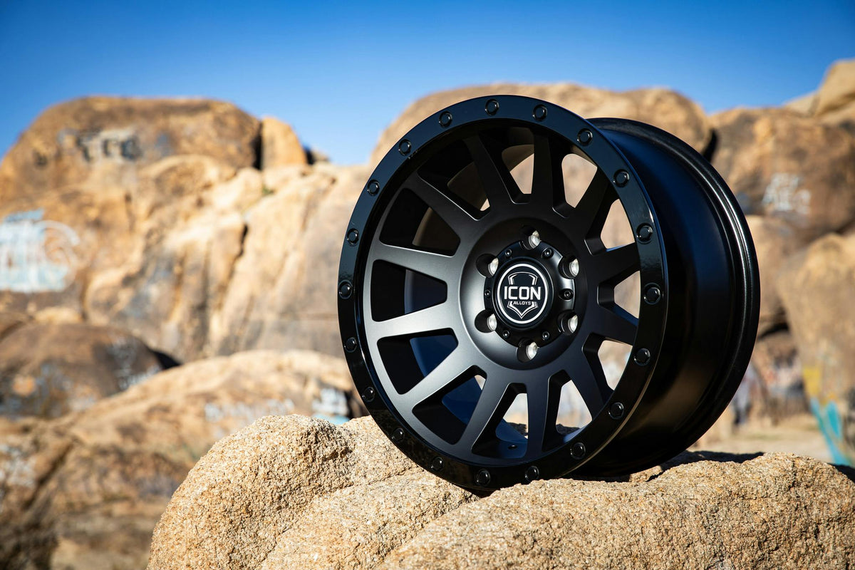 ICON Alloys 2017855557DB Compression Dbl Blk - 17 X 8.5 / 5 X 150 / 25mm / 5.75 in. Bs