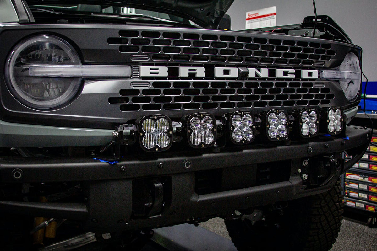 Baja Designs 447768UP 6 XL Linkable LIght Bar Kit Plastic Bumper Mount w/Upfitter 21-Up Ford Bronco