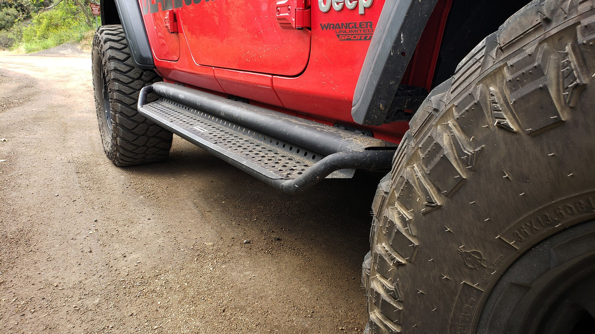 Go Rhino Chevrolet, GMC (Extended Cab Pickup) Step Nerf Bar D14054T