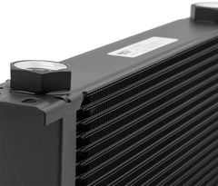 Earl's Performance Plumbing 825ERL 25 ROW COOLER ULTRAPRO X-WIDE BLACK