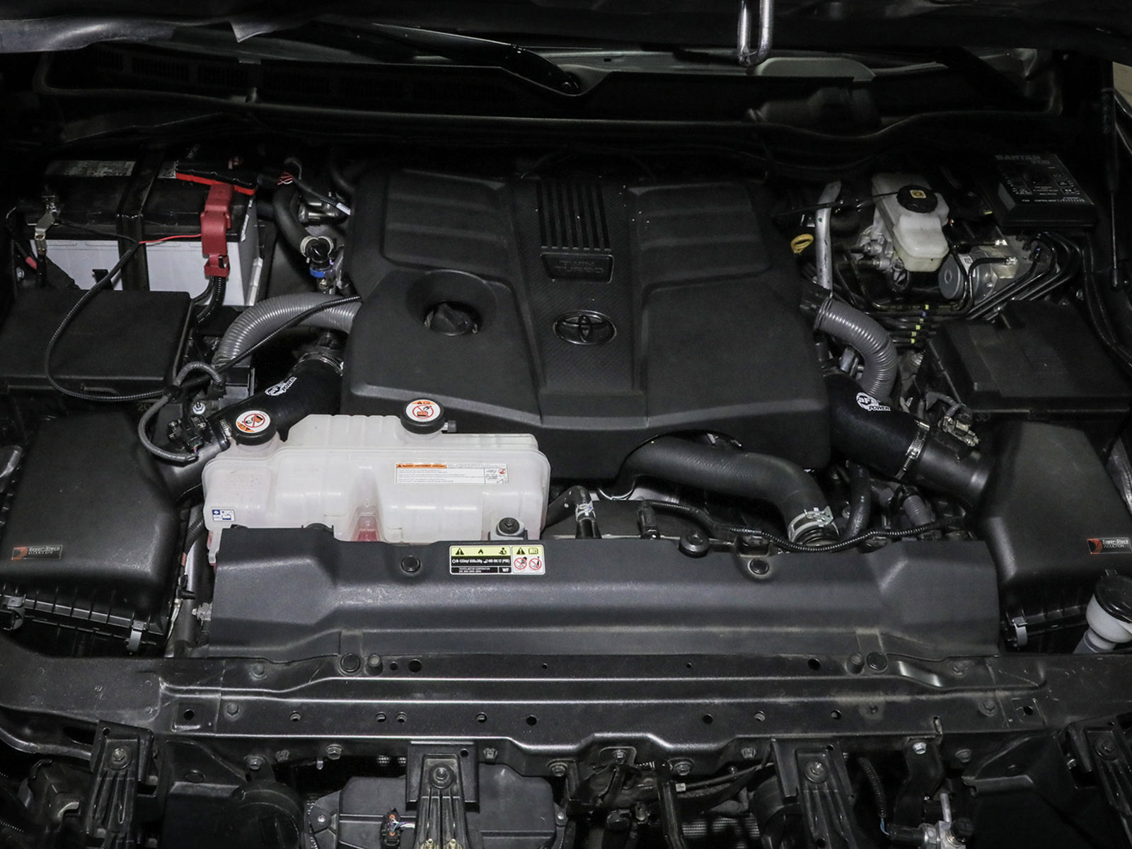 aFe Power Toyota (3.4) Engine Cold Air Intake Performance Kit 55-10019R
