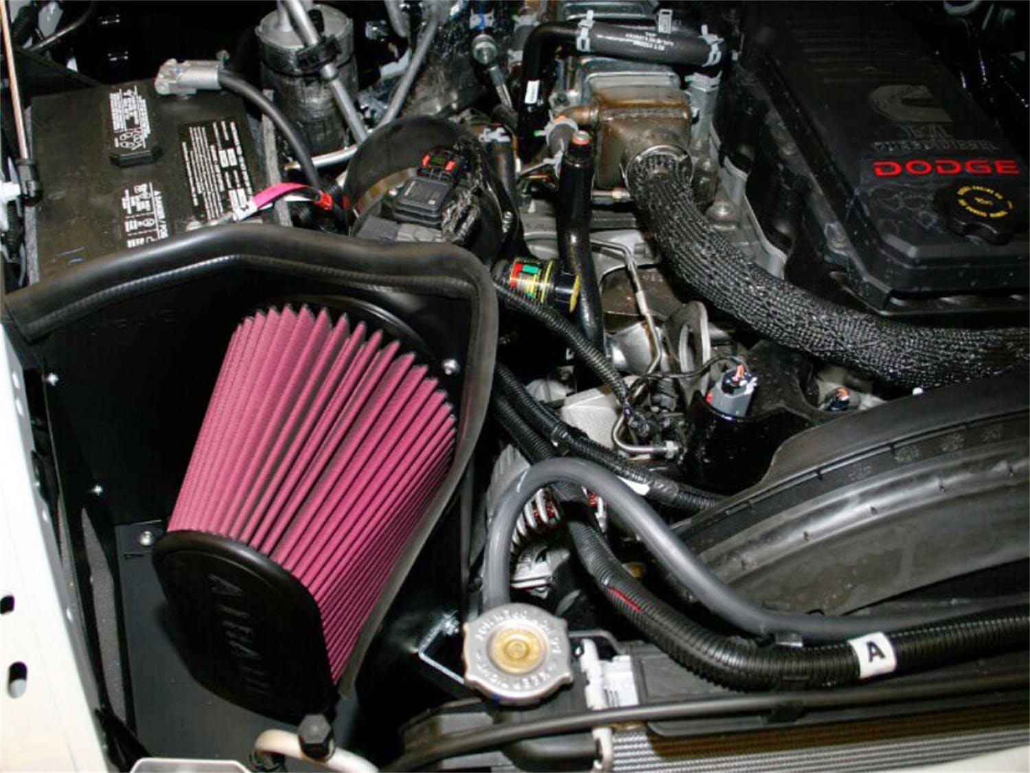 AIRAID 300-209 Performance Air Intake System