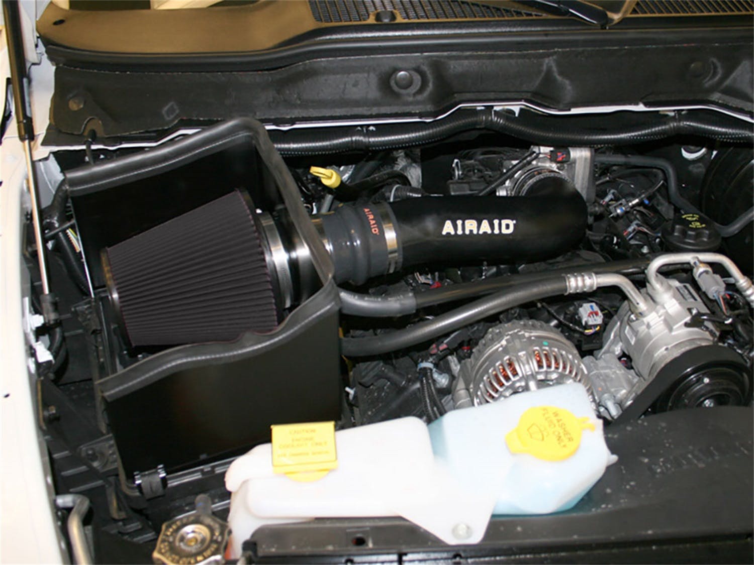 AIRAID 302-190 Performance Air Intake System