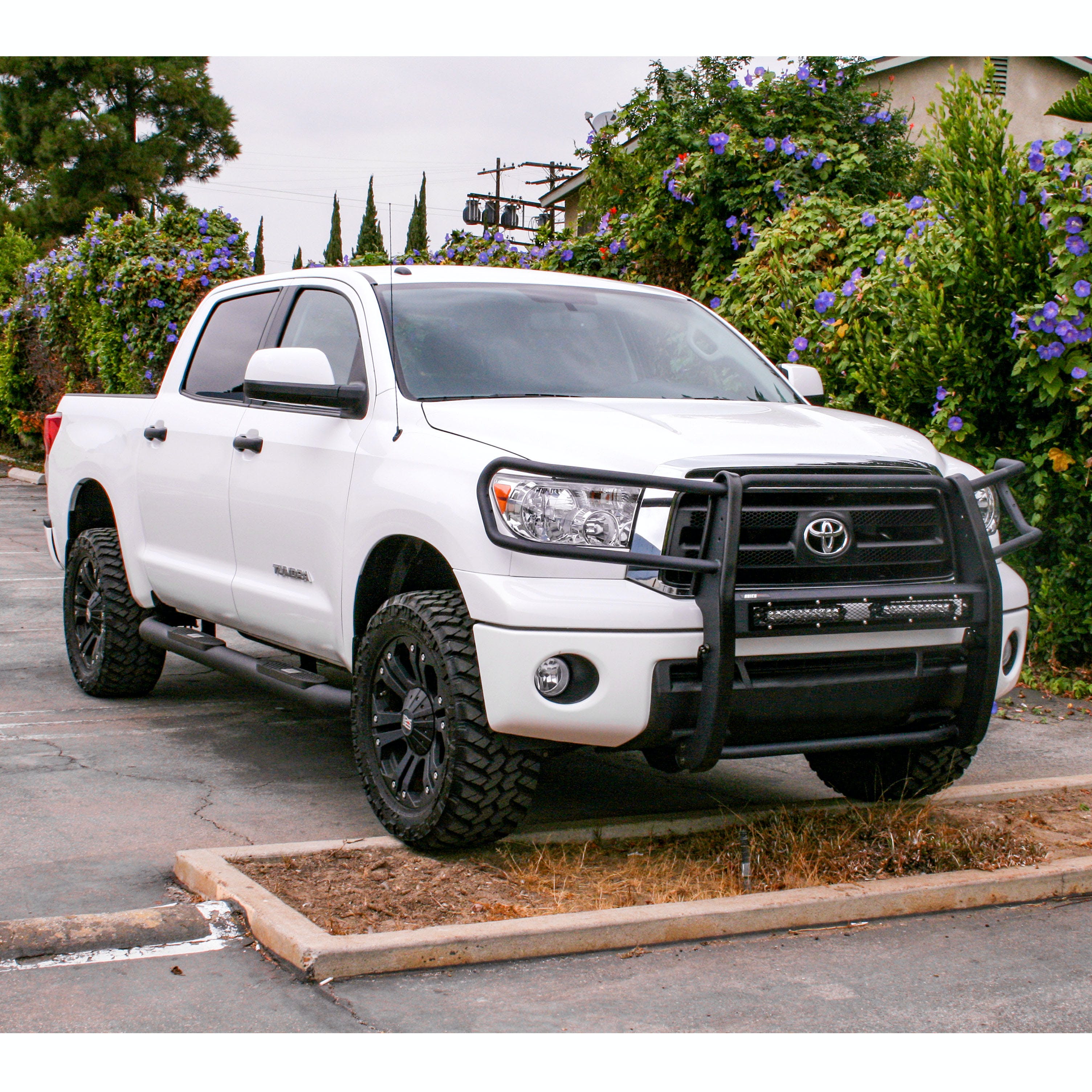 ARIES AL232012 Big Step 4" Black Aluminum Round Side Bars, Select Toyota Tundra