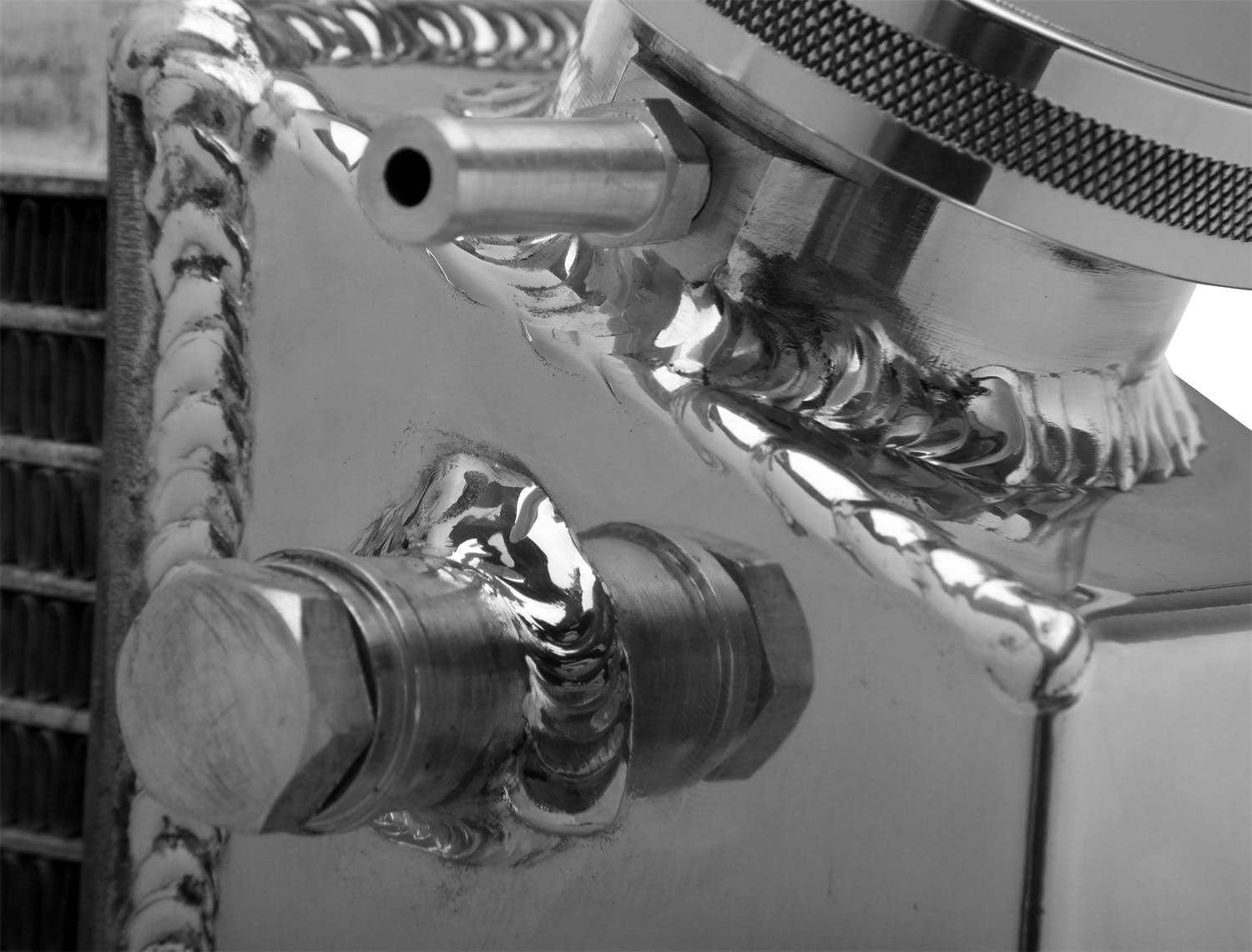 Frostbite FB164 FROSTBITE ALUM RADTR 4-ROW 70/87 L6/V6/V