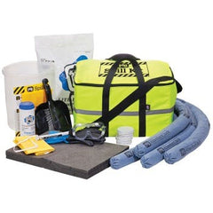 New Pig Corporation KIT624 PIG Truck Spill Kit in Tote Bag 7 gallon