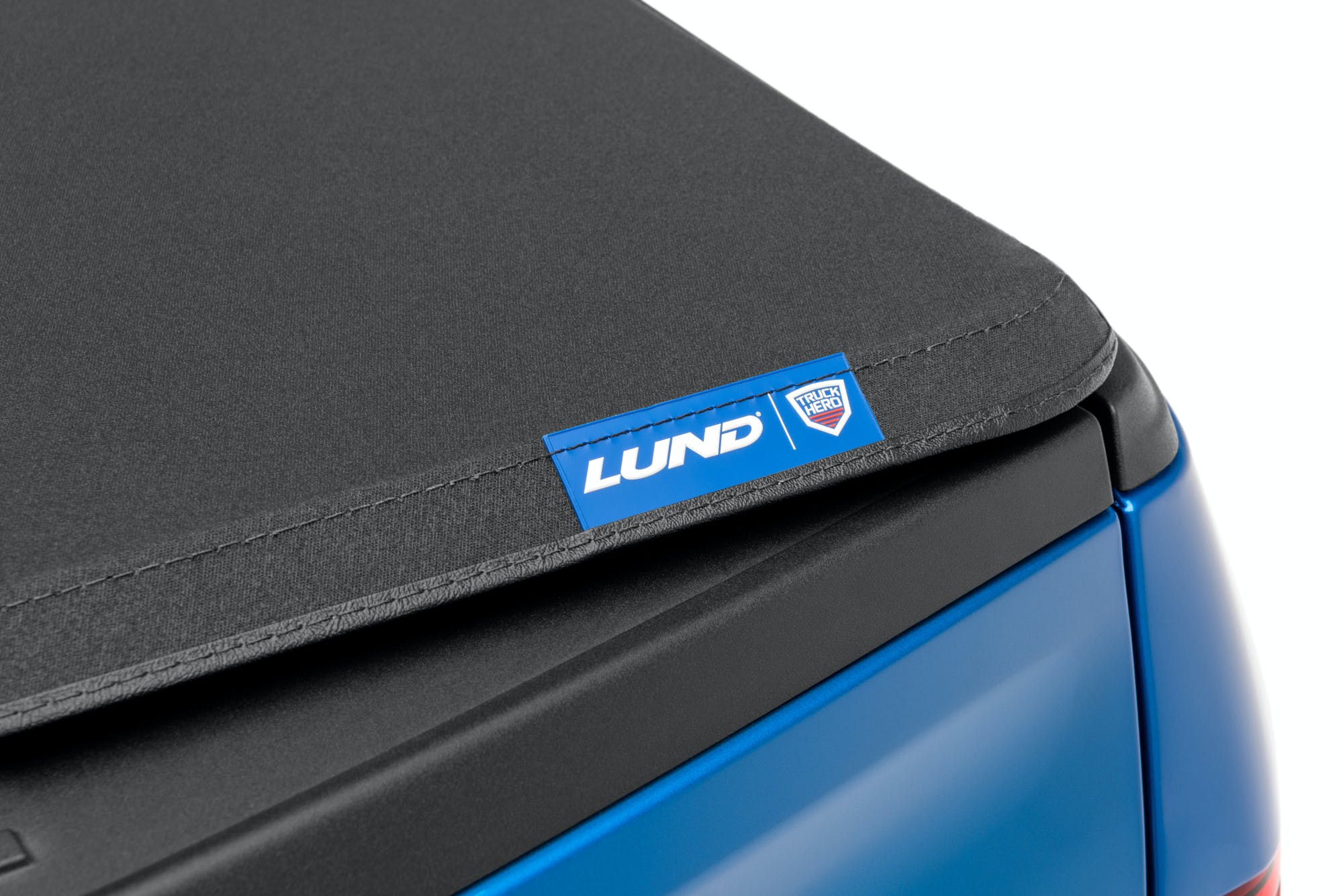 LUND 958114 Genesis Elite Tri-Fold Tonneau GENESIS ELITE TRI-FOLD TONNEAU COVER