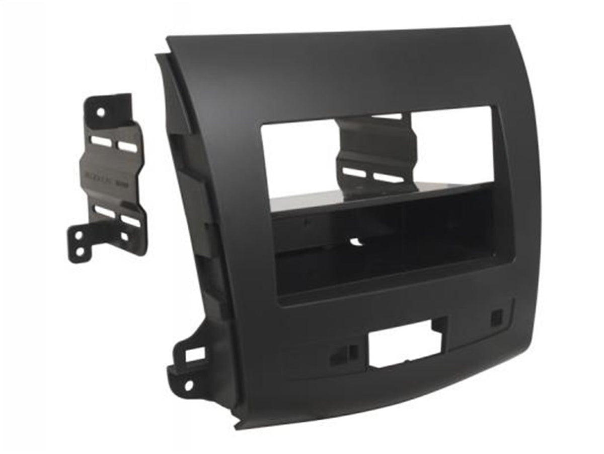 Scosche MI3015B Custom Fit ISO Double DIN Or Single DIN w/Pocket Dash Kit