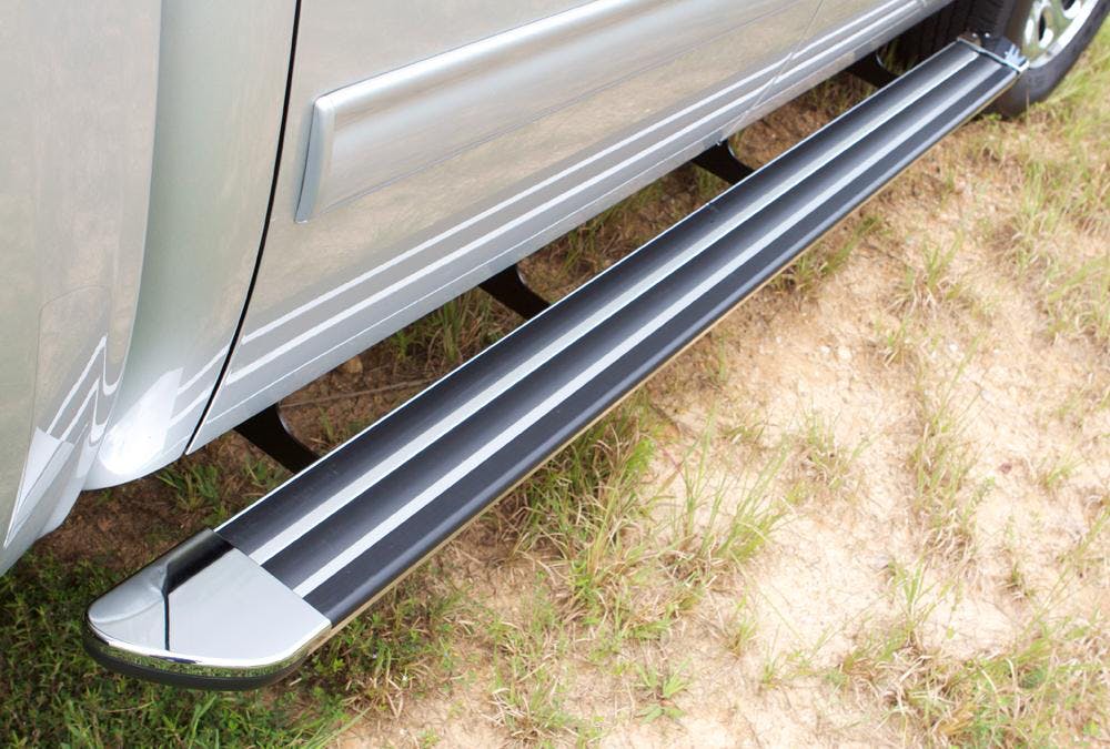 LUND 229087 Crossroads Running Boards 87in Chrome CROSSROADS RUNNING BOARD 87IN