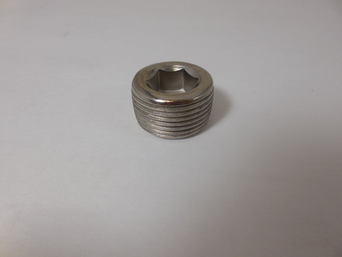 Racing Power Company R4540 3/4 inch npt steel pipe plug