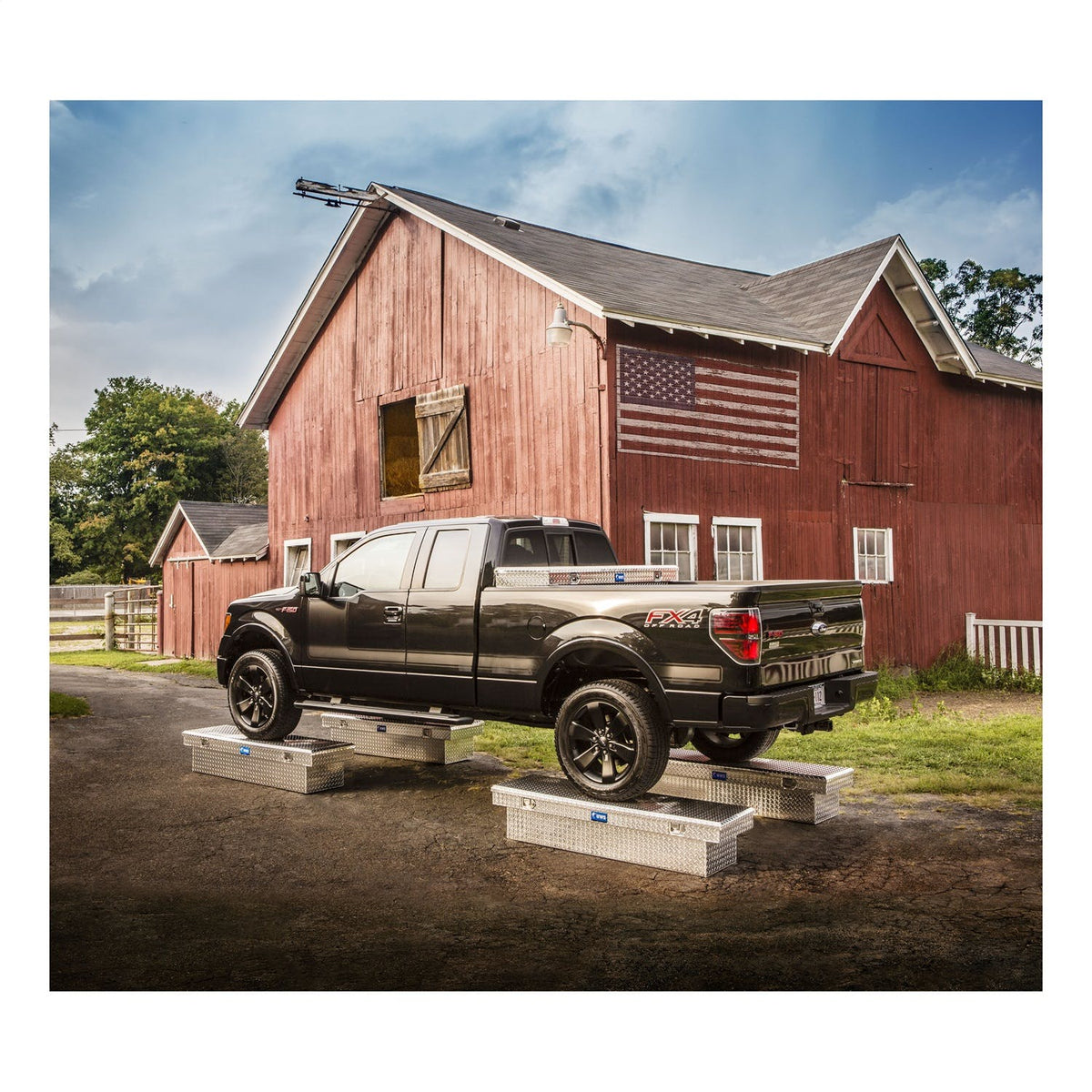 UWS TBS-63 63 inch Aluminum Single Lid Crossover Toolbox