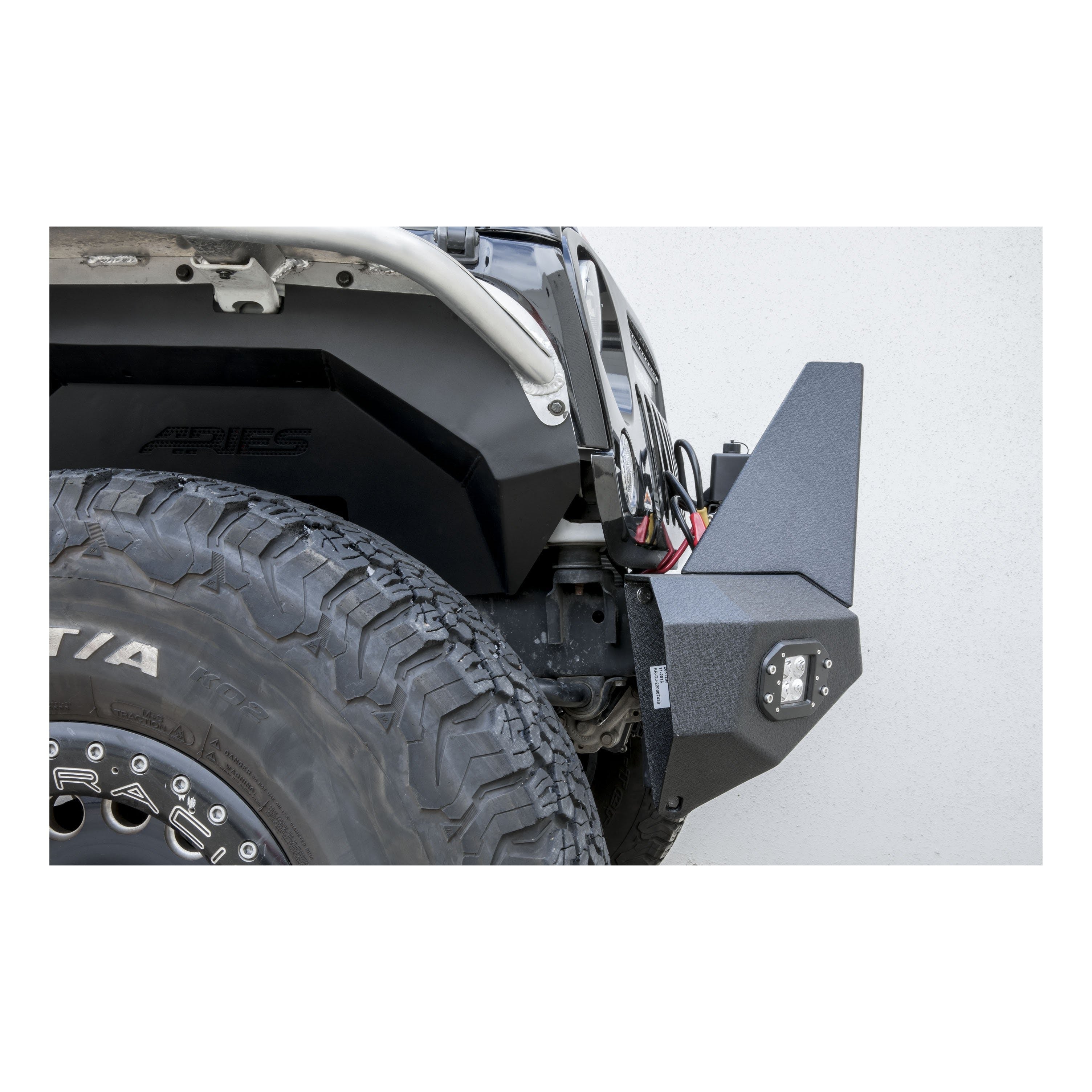 ARIES 2081200 TrailChaser Jeep Wrangler, Gladiator Steel Front Bumper Corners with LEDs