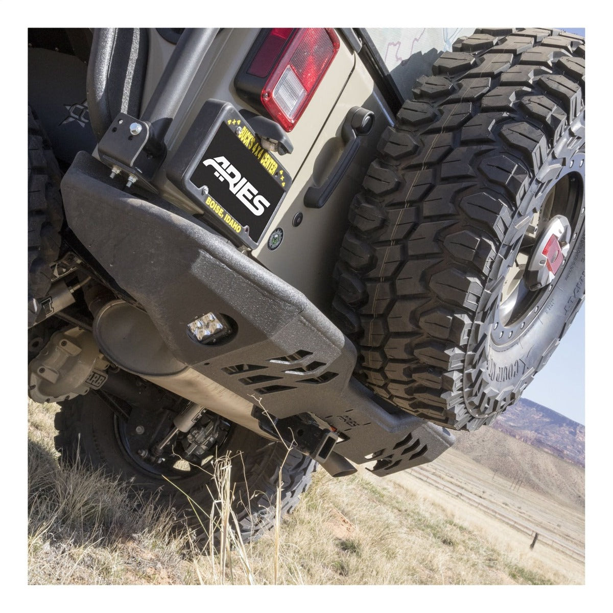 ARIES 2081220 TrailChaser Jeep Wrangler JK Steel Rear Bumper Corners