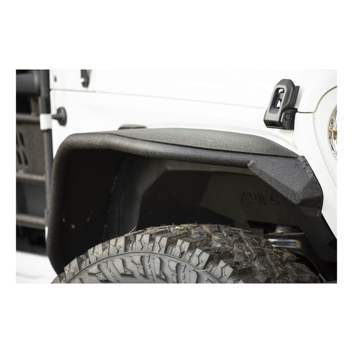 ARIES 2082087 TrailChaser Jeep JL, Gladiator Front Bumper with Fender Flares (Option 9)