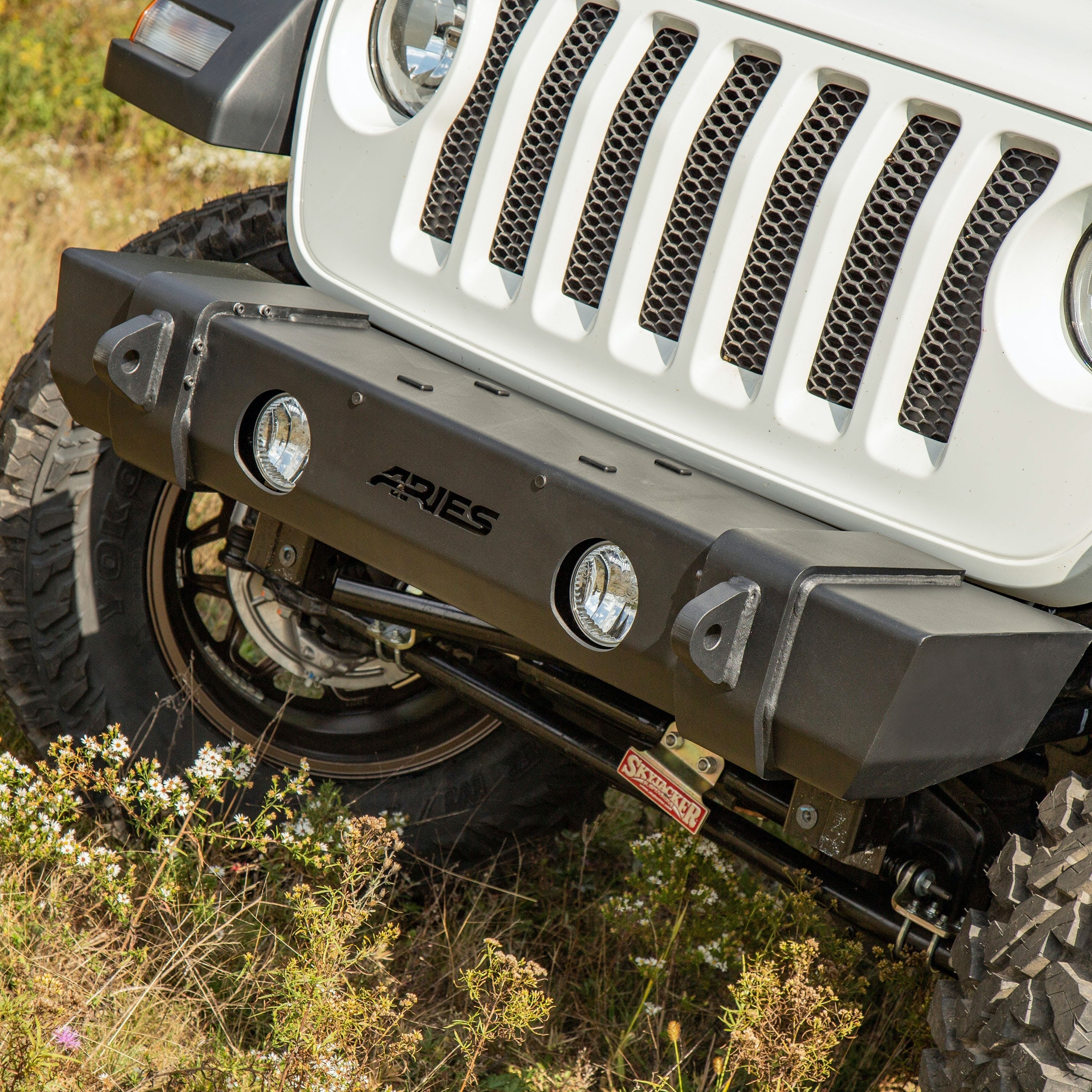 ARIES 2156002 TrailCrusher Jeep Wrangler JL, Gladiator Steel Front Bumper, 12.5K