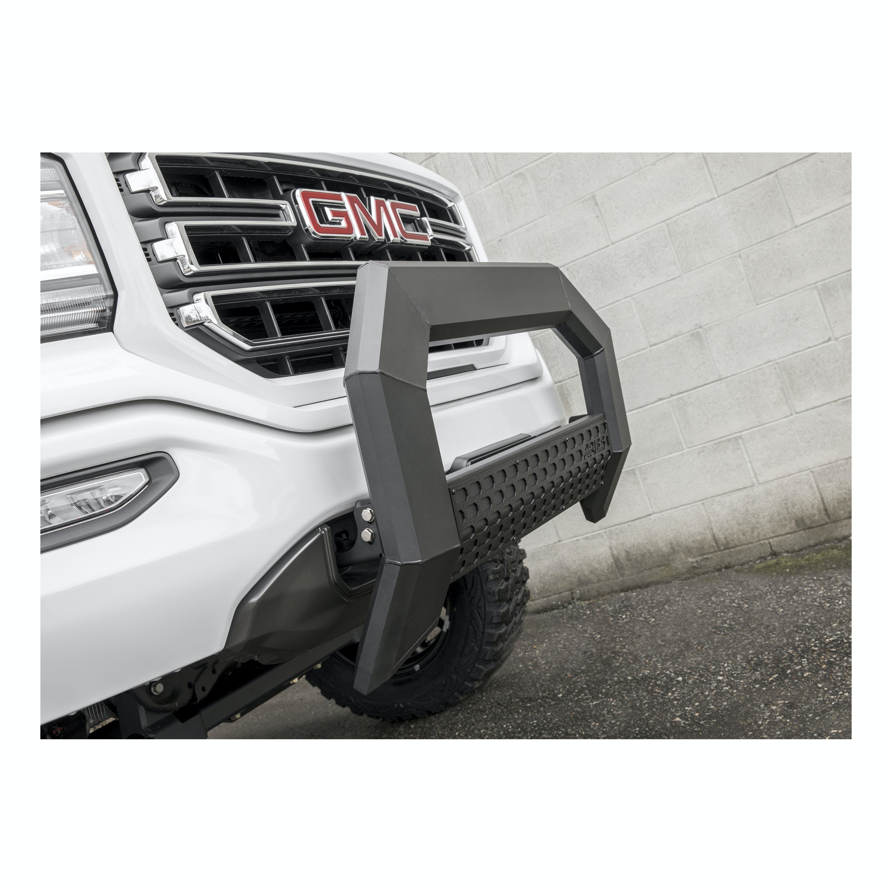 ARIES 2164000 AdvantEDGE 5-1/2" Black Aluminum Bull Bar, Select Silverado, Sierra 1500