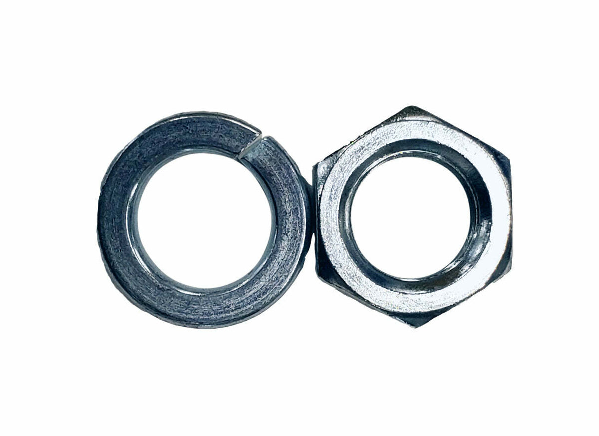 Borgeson Pitman shaft nut and lock washer kit for Saginaw 525 manual steering gears. SK5667628