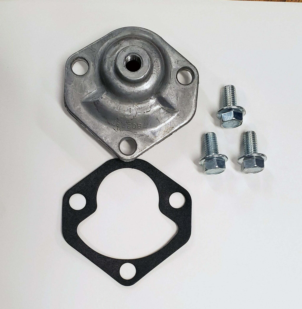 Borgeson Side / Top cover kit for Saginaw 525 series manual steering boxes. SK7802483