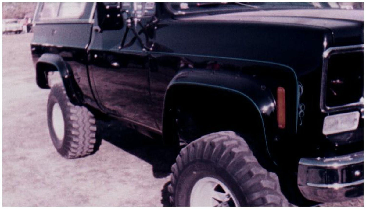 Bushwacker 40004-11 Cutout Style Fender Flares, 2pc