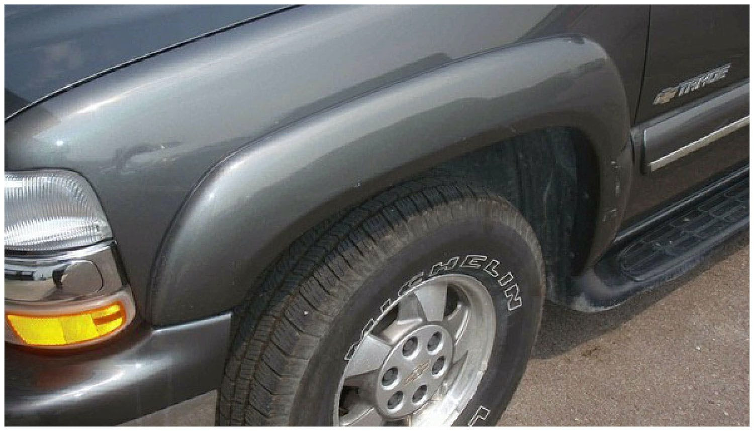 Bushwacker 40911-02 Extend-A-Fender Style Fender Flares, 4pc