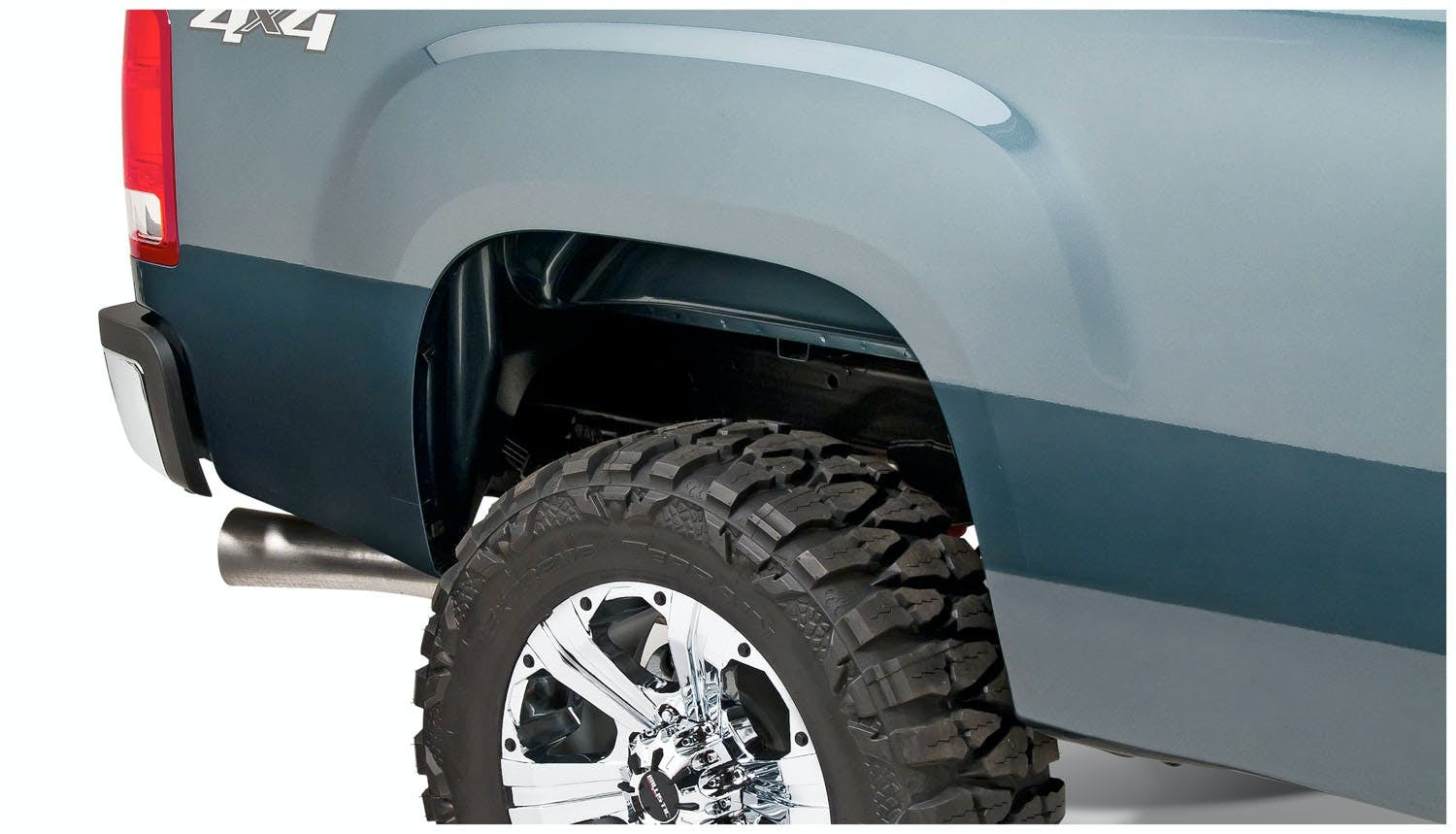 Bushwacker 40943-02 Boss Pocket Style Fender Flares, 4pc