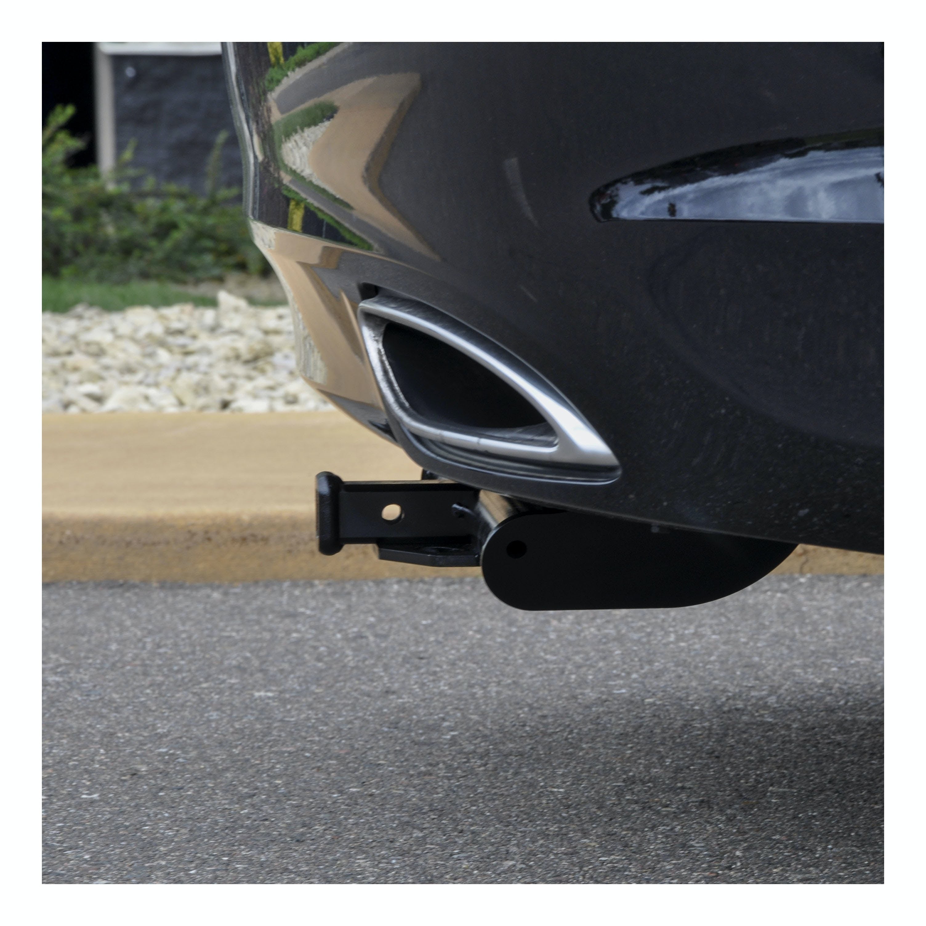 CURT 113043 Class 1 Trailer Hitch, 1-1/4 Ball Mount, Select Hyundai Azera