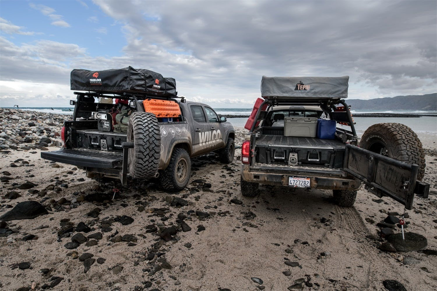 DECKED MT6 68.01 Two Drawer Storage System for A Mid-Size Pick Up Truck