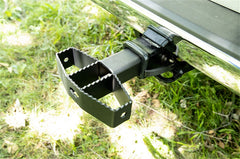 Dee Zee DZ15302S Hitch Step