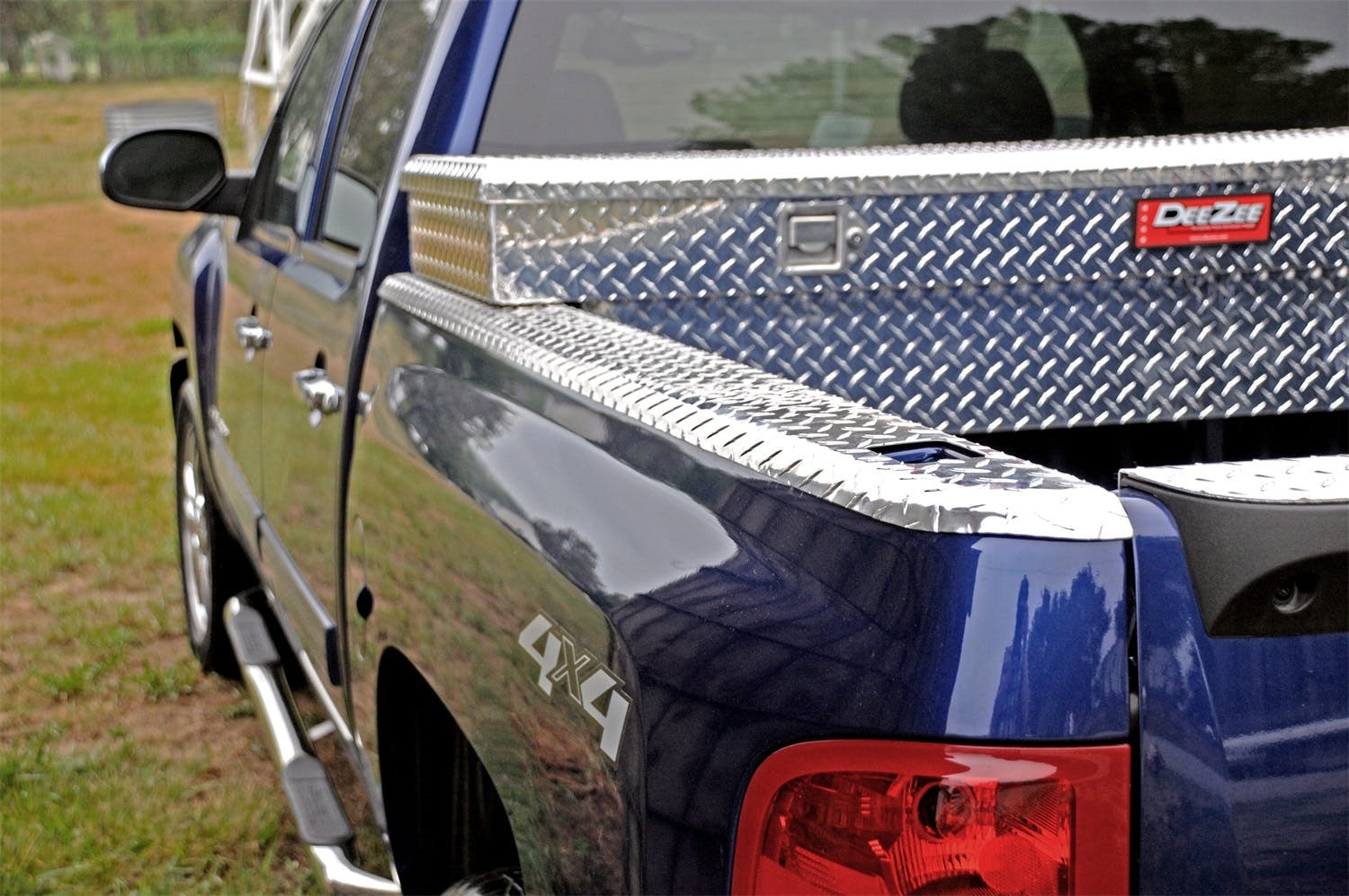 Dee Zee DZ31995 Bed Cap Wrap W/Stake Pockets Brite-Tread Aluminum