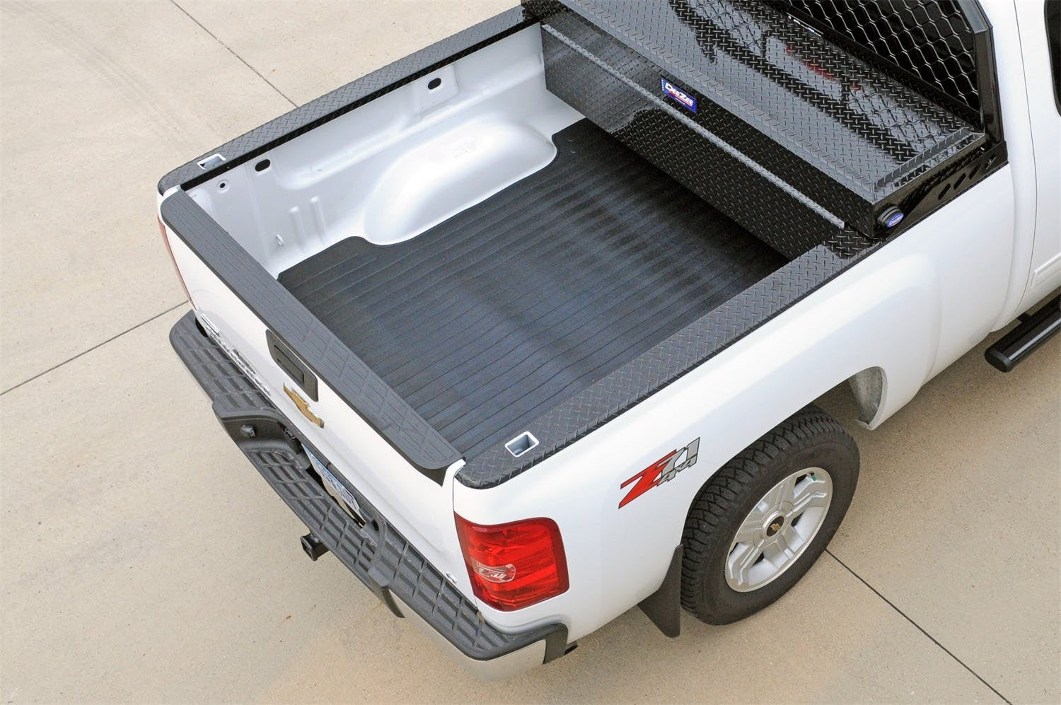 Dee Zee DZ86973 Heavyweight Bed Mat - Custom Fit