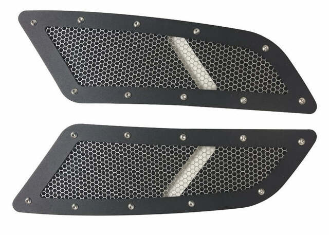 Drake Muscle Hood Vents FR3Z-16C630-M