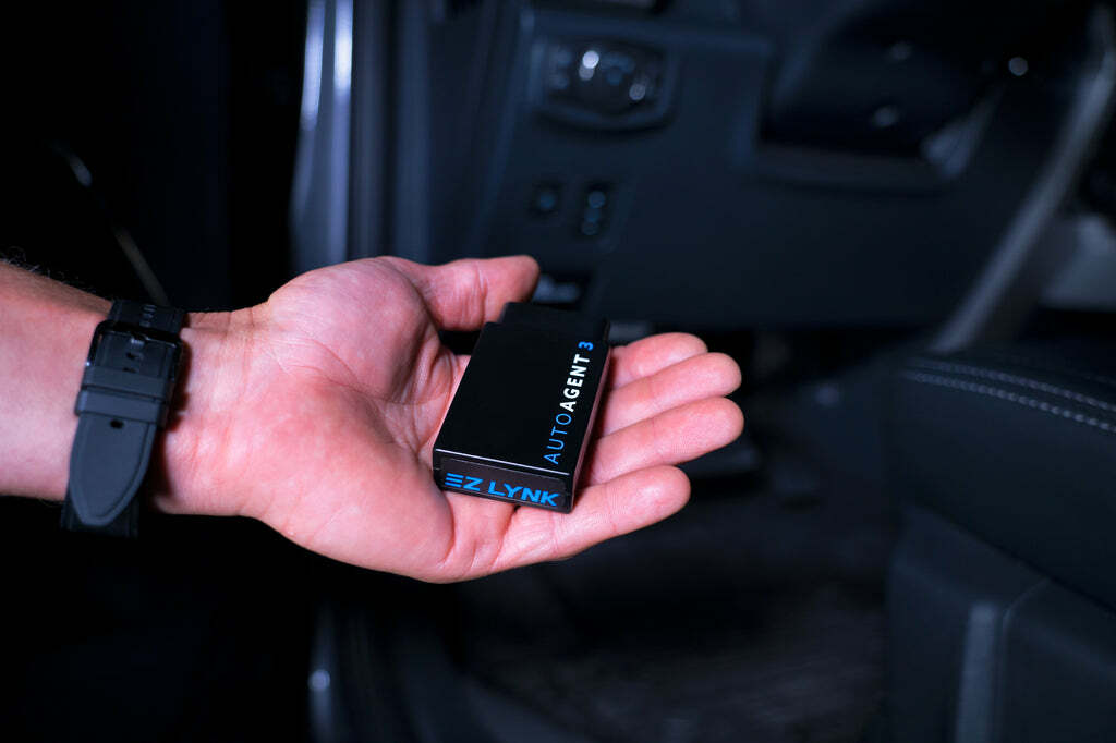 EZ LYNK 100EE00AA3 Auto Agent 3 Vehicle Diagnostic Scan Tool & Electronic Logging Device (ELD)