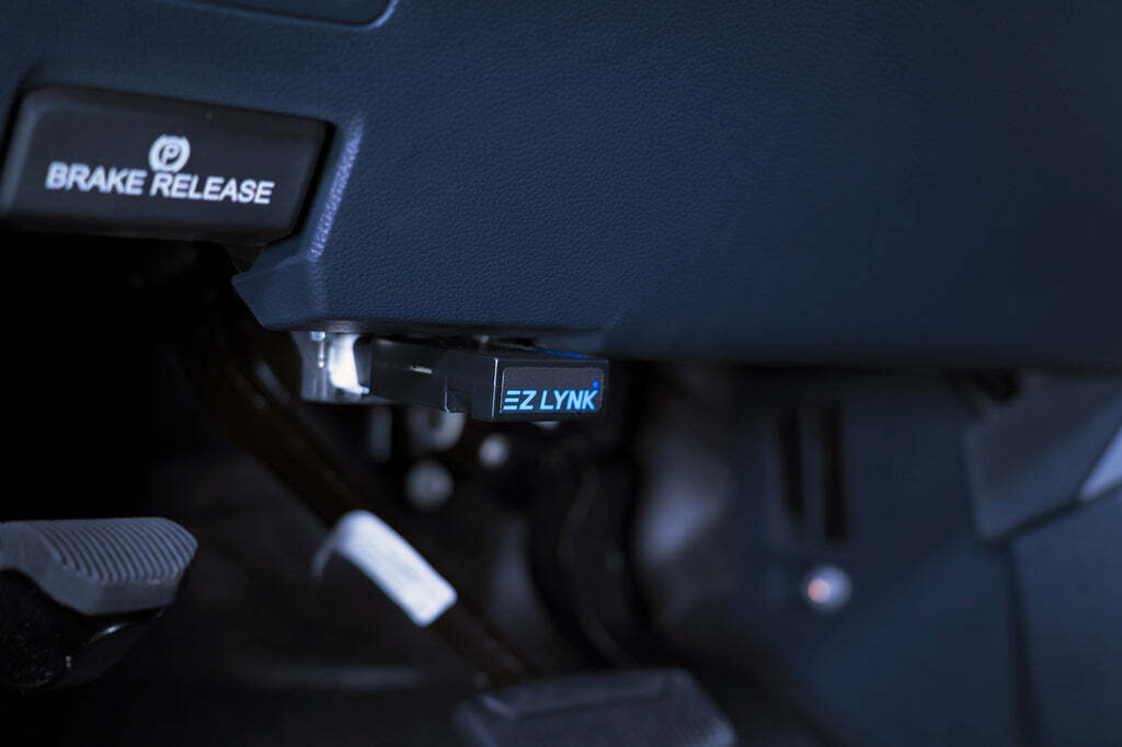 EZ LYNK 100EE00AA3 Auto Agent 3 Vehicle Diagnostic Scan Tool & Electronic Logging Device (ELD)