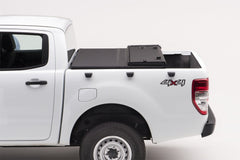 Extang 83305 Solid Fold 2.0 Tonneau Cover
