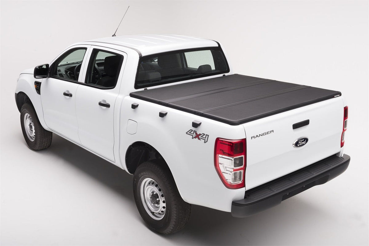 Extang 83305 Solid Fold 2.0 Tonneau Cover