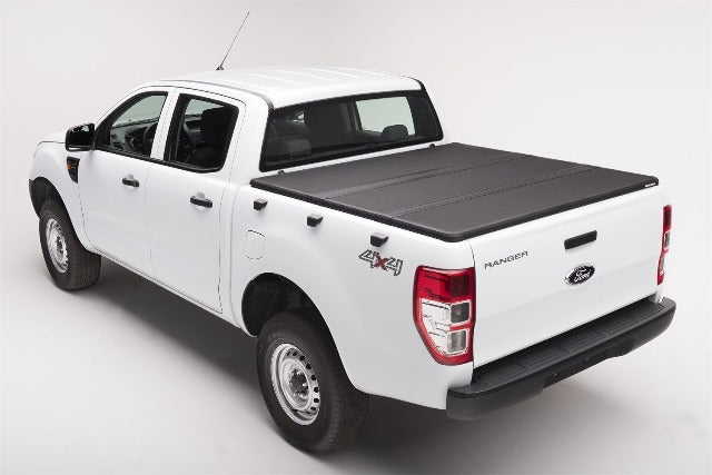 Extang 83395 Solid Fold 2.0 Tonneau Cover
