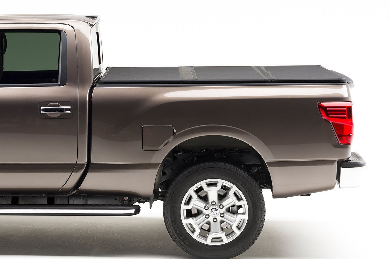 Extang 83700 Solid Fold 2.0 Tonneau Cover