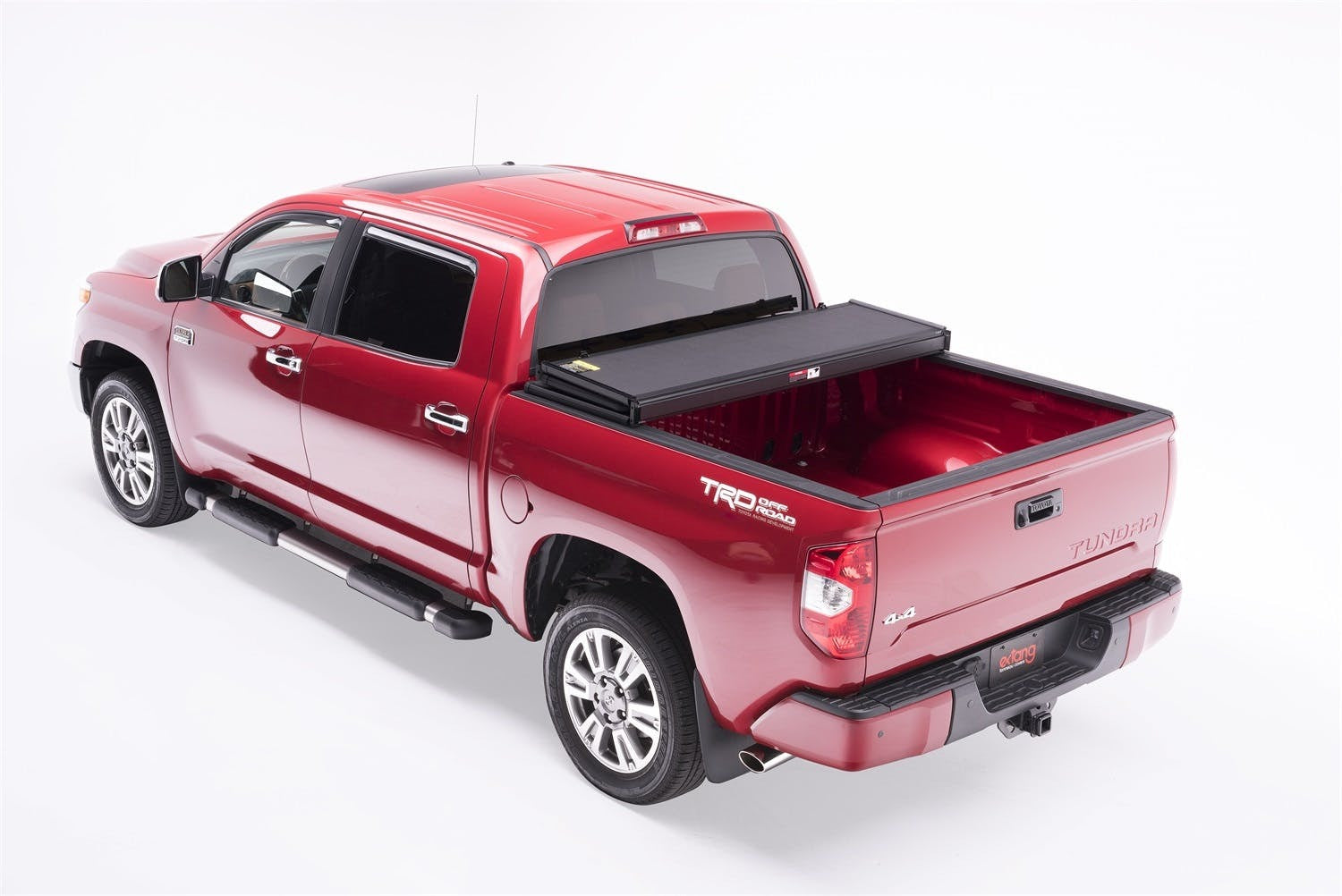 Extang 83800 Solid Fold 2.0 Tonneau Cover