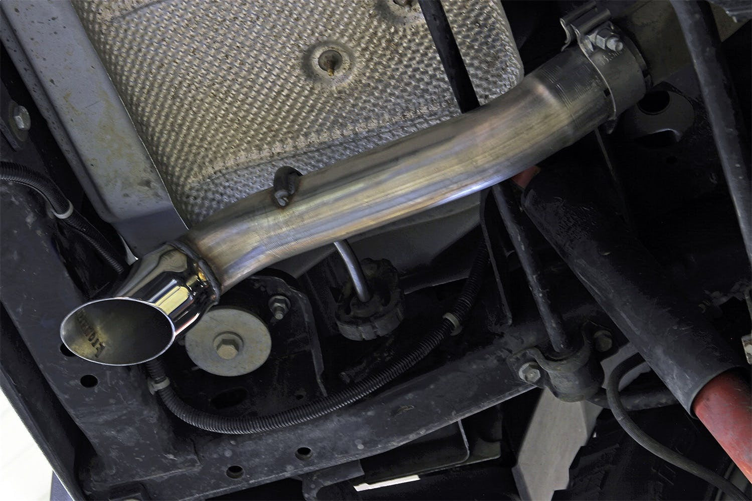 Flowmaster 817942 American Thunder Axle Back Exhaust System