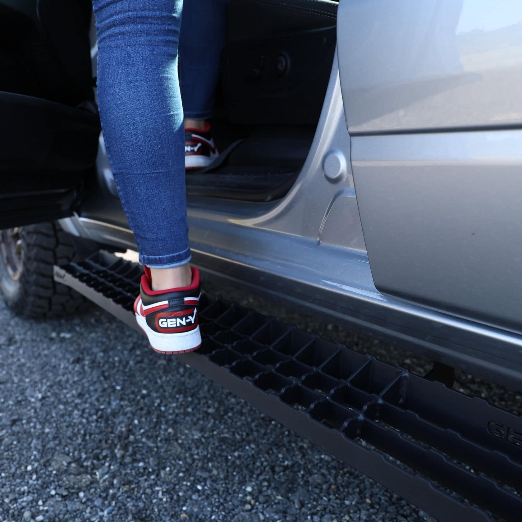 Gen-Y Hitch Running Board GH-25003