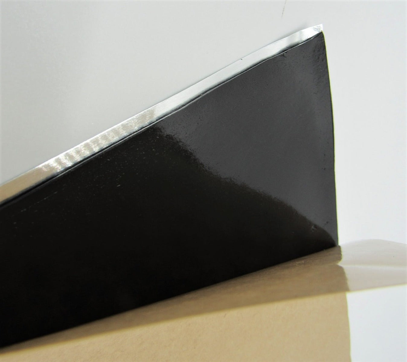 Hushmat 10801 Super Bulk Kit has 9 silver sheets of 18x32 in Ultra. Total 36 sqft.