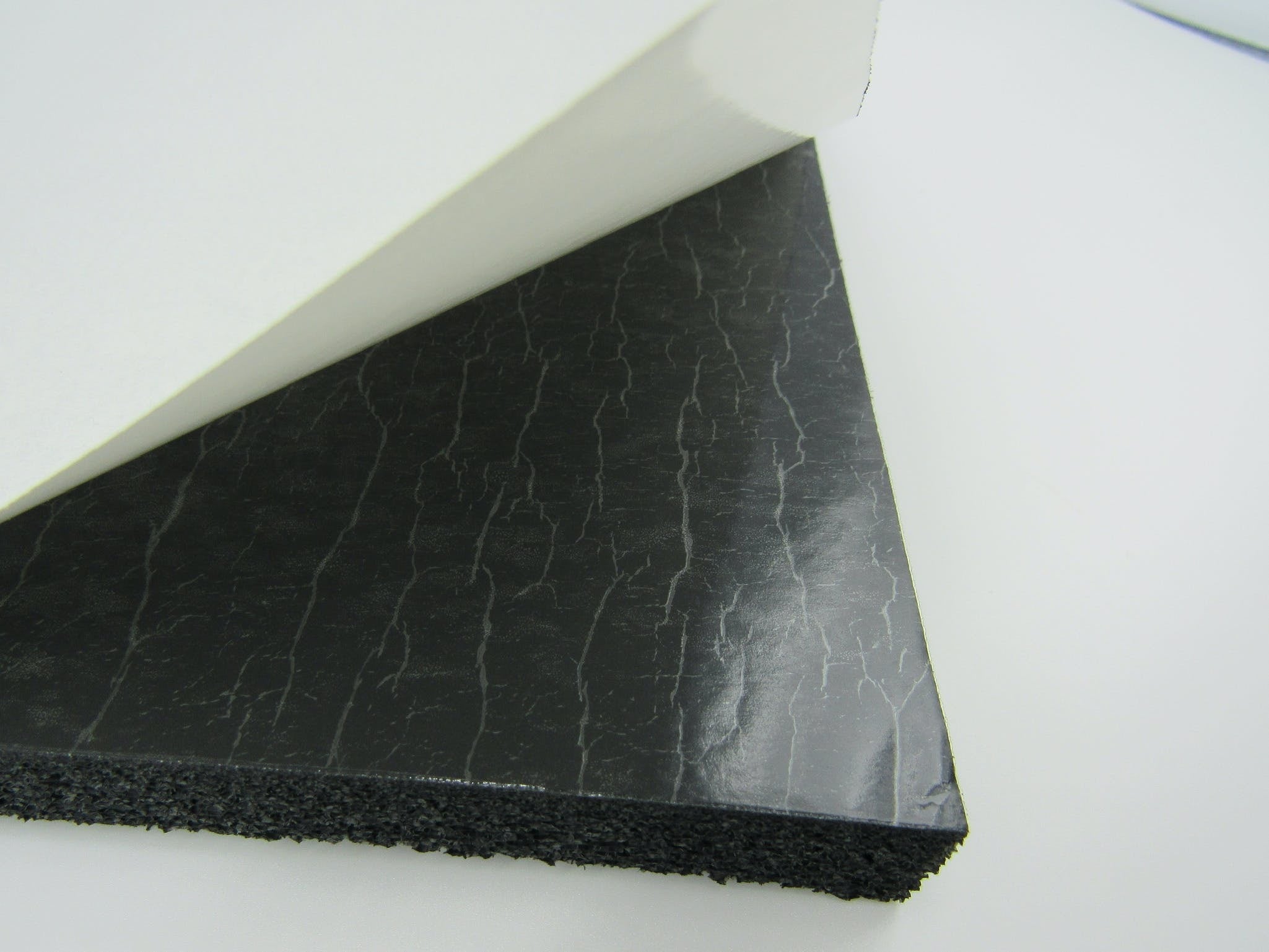 Hushmat 20200 Silencer Megabond Foam has 2 sheets of 23x36 in 1/4 in thick. Total 11.5 sqft.