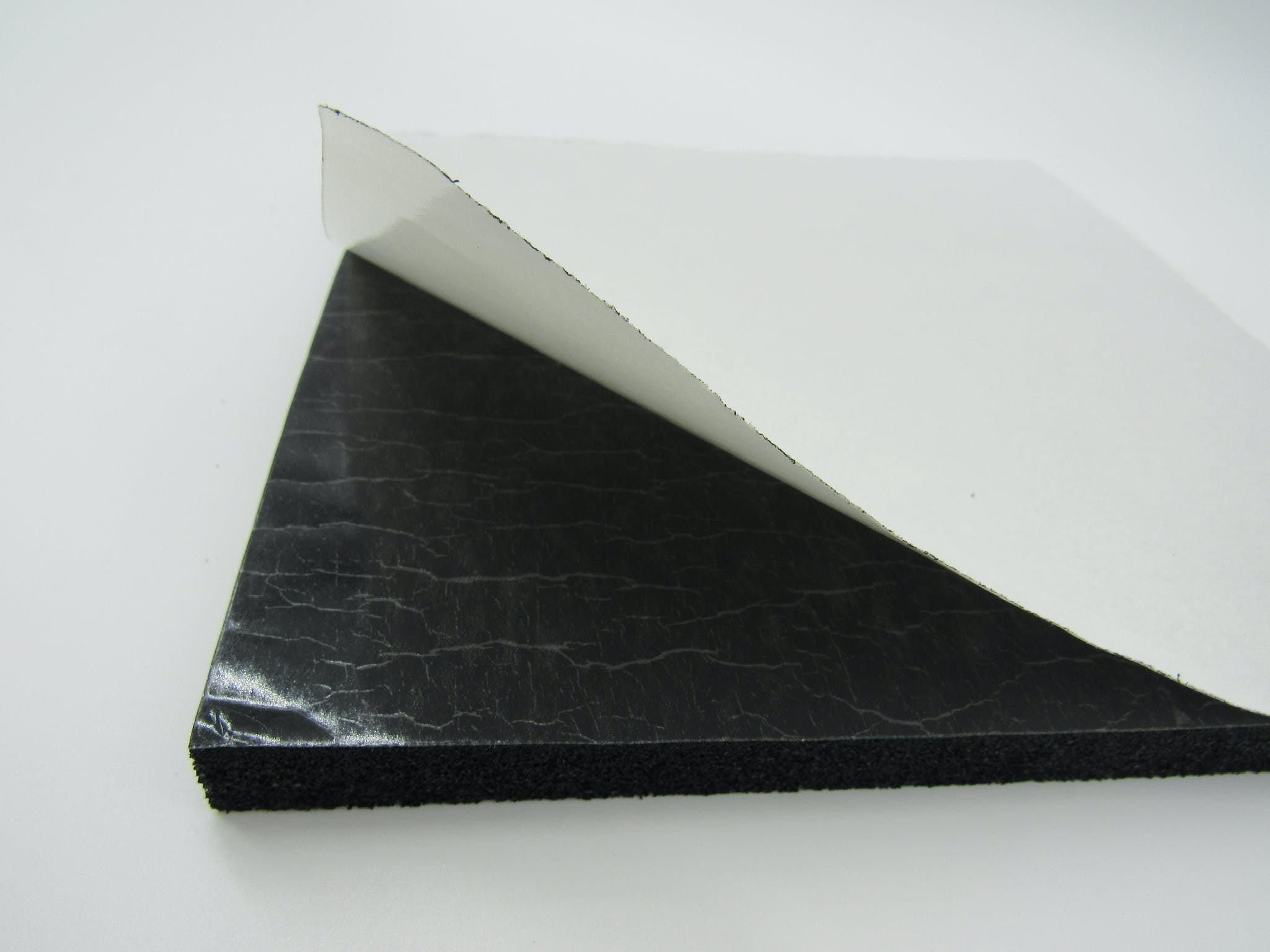Hushmat 20200 Silencer Megabond Foam has 2 sheets of 23x36 in 1/4 in thick. Total 11.5 sqft.