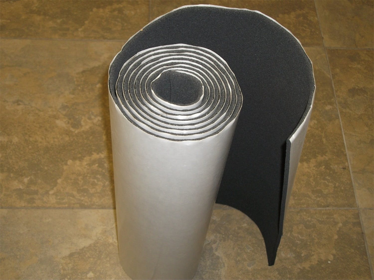 Hushmat 22410 1 Roll of 24 in x 10 ft 1/4 in Silencer w/Pres sens adhesive. Total 20 sqft.