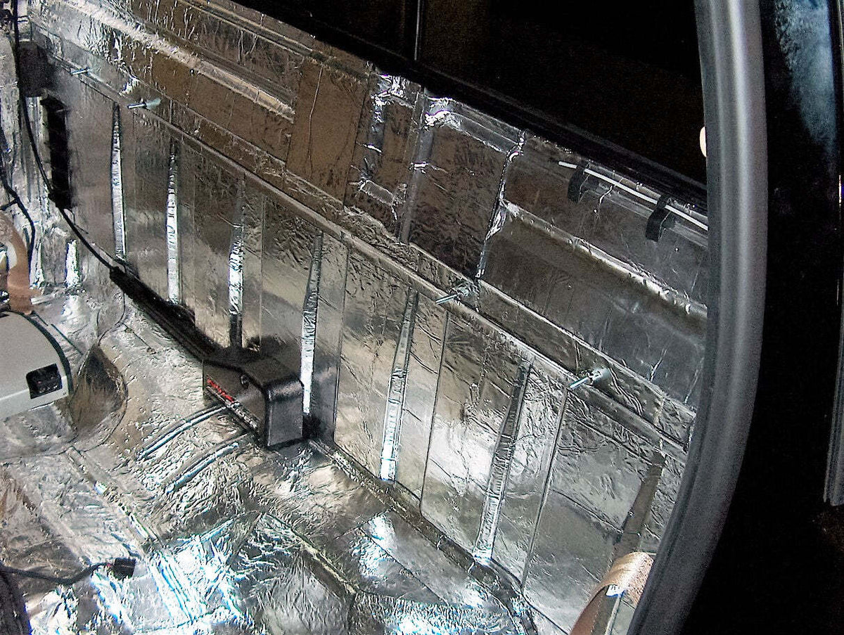 HushMat Custom-Fit Floor and Firewall Sound Deadening and Thermal Insulation Kit, XL 598201